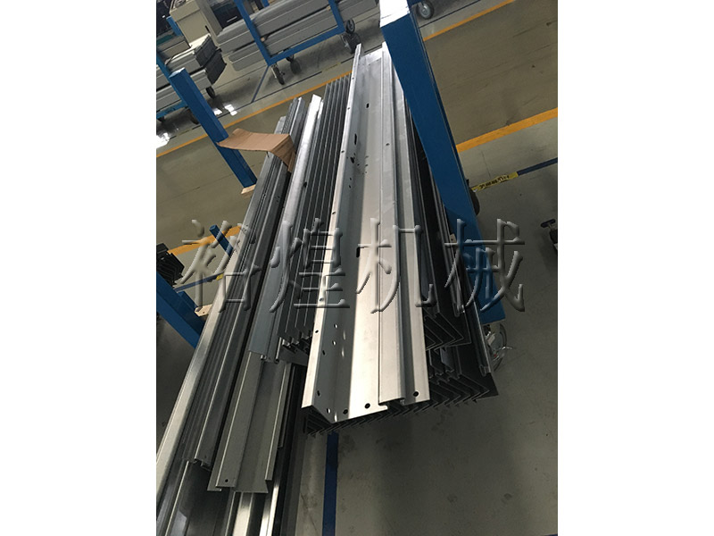 電梯上坎設備 電梯上坎設備